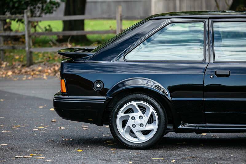 Bild 13/49 von Ford Escort turbo RS (1988)