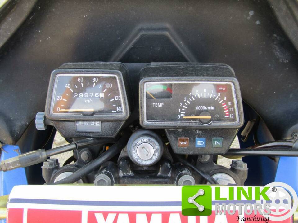 Image 7/10 de Yamaha DUMMY (1987)