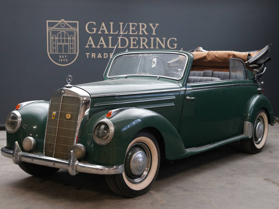 Image 27/50 of Mercedes-Benz 220 Cabriolet B (1952)