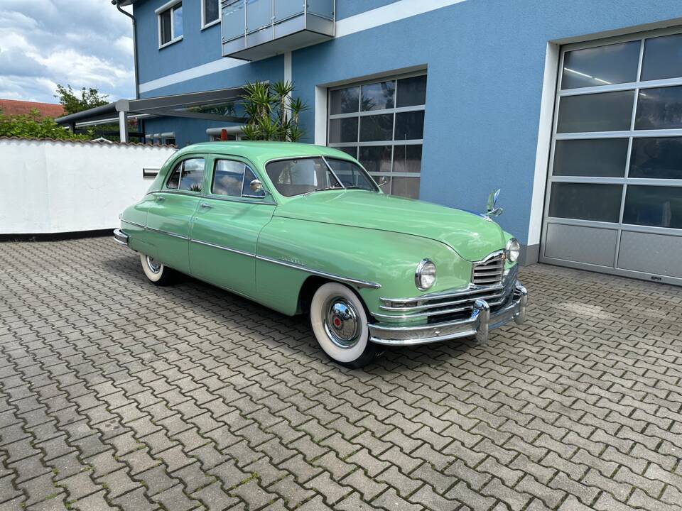 Image 44/82 of Packard Deluxe (1950)