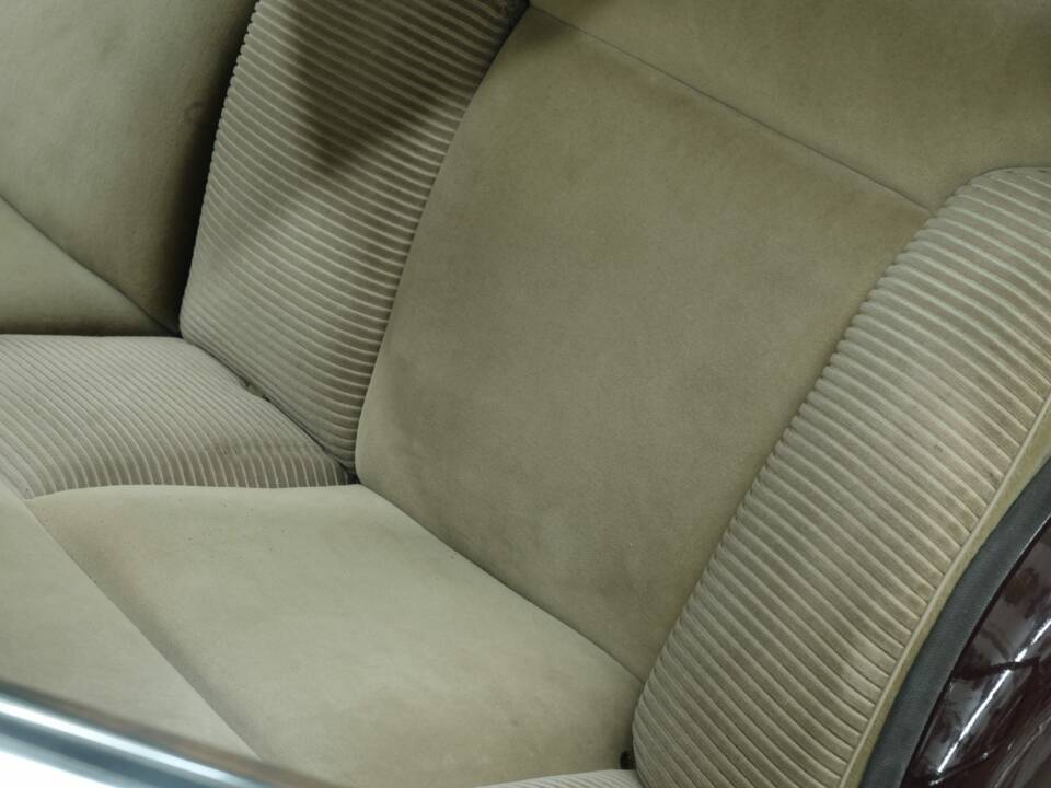 Image 26/50 of Mercedes-Benz 300 SE lang (1965)