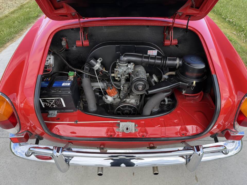 Bild 65/78 von Volkswagen Karmann Ghia 1600 (1970)