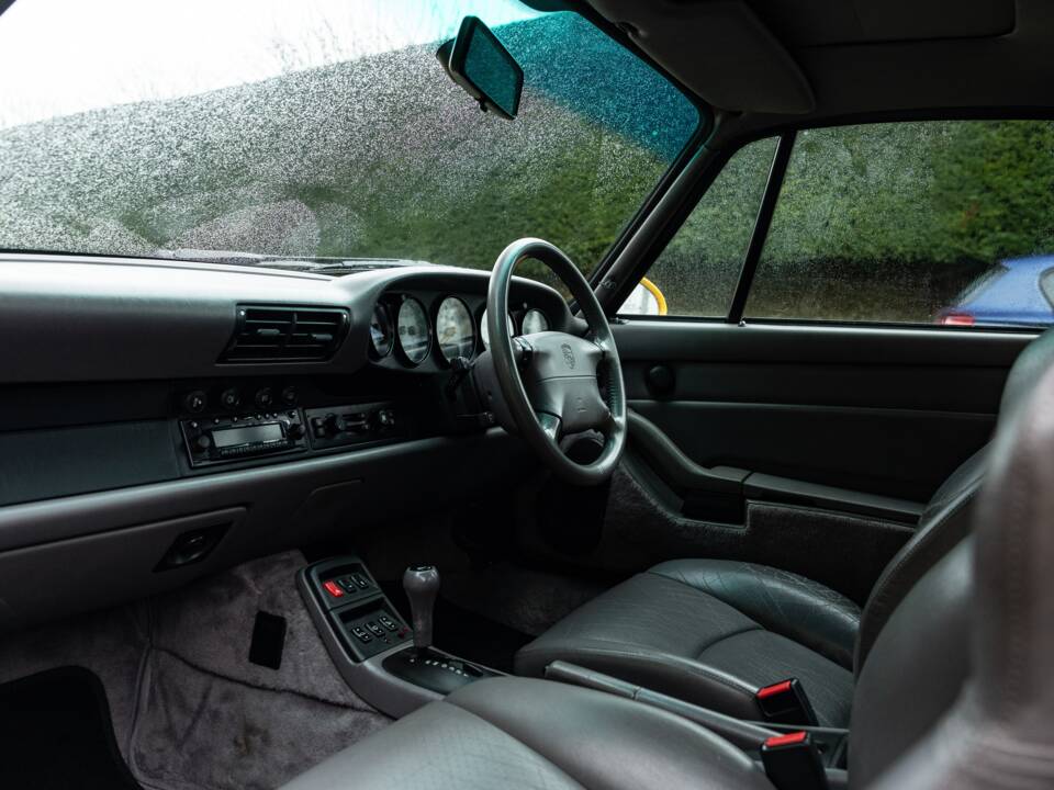 Bild 4/29 von Porsche 911 Carrera (1995)