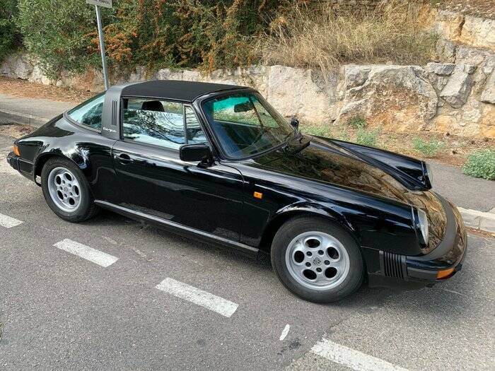 Immagine 2/7 di Porsche 911 Carrera 3.2 (1986)