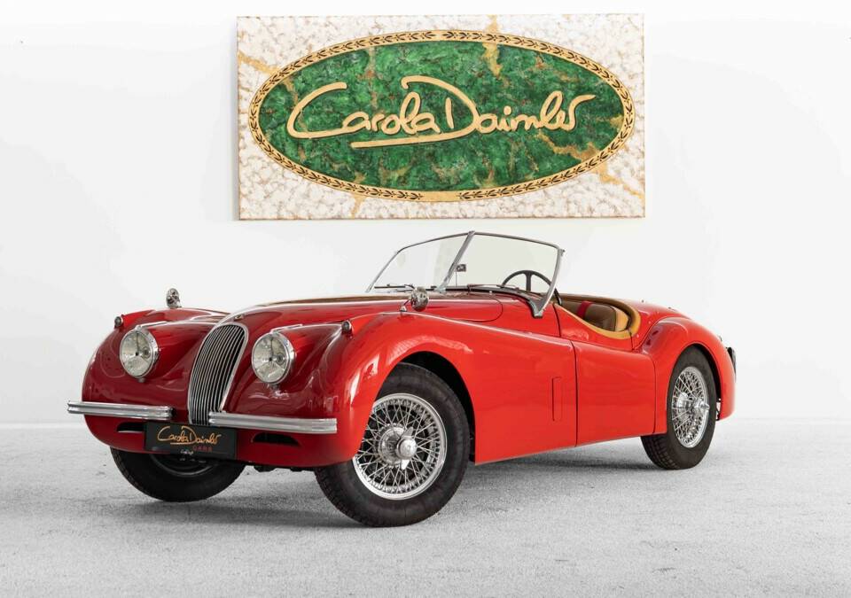Image 1/30 of Jaguar XK 120 SE OTS (1953)
