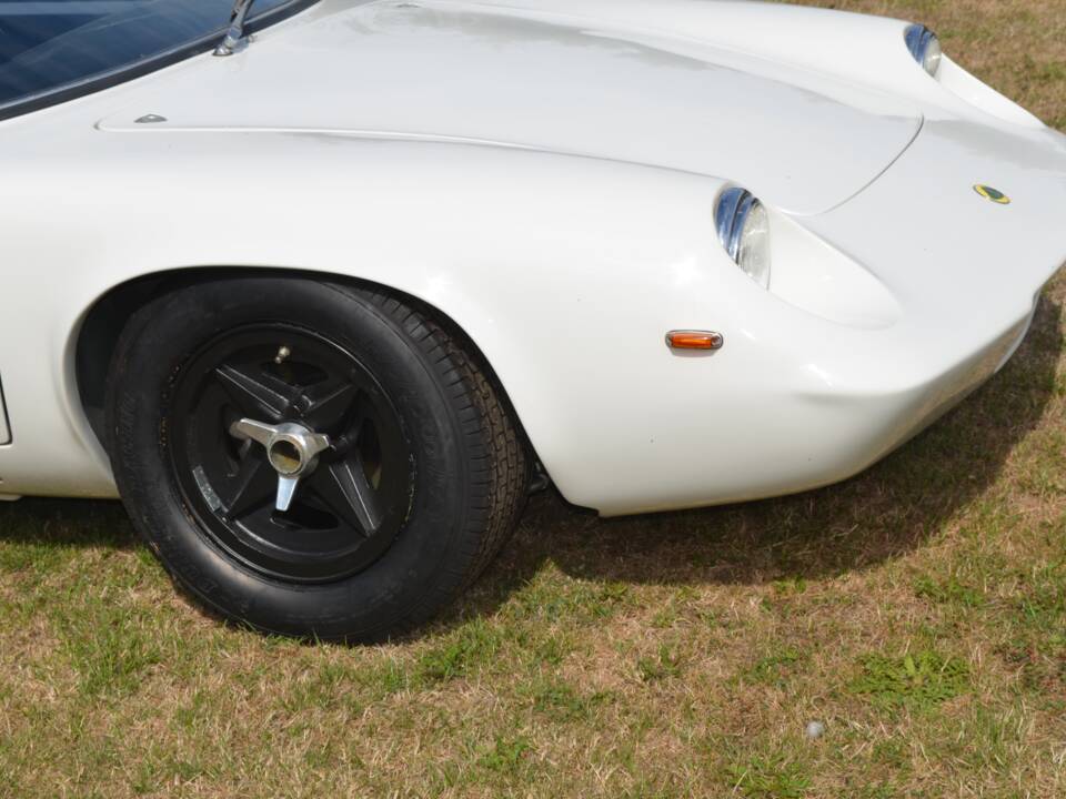 Imagen 8/15 de Lotus 47 GT (1967)