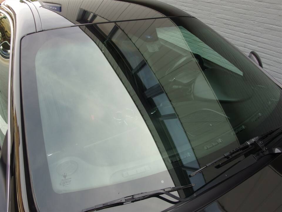 Afbeelding 15/100 van Maserati GranTurismo S (2010)