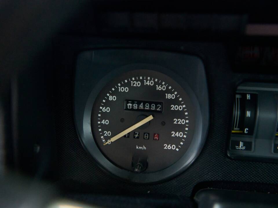 Bild 48/50 von Jaguar XJ-S 3.6 (1986)