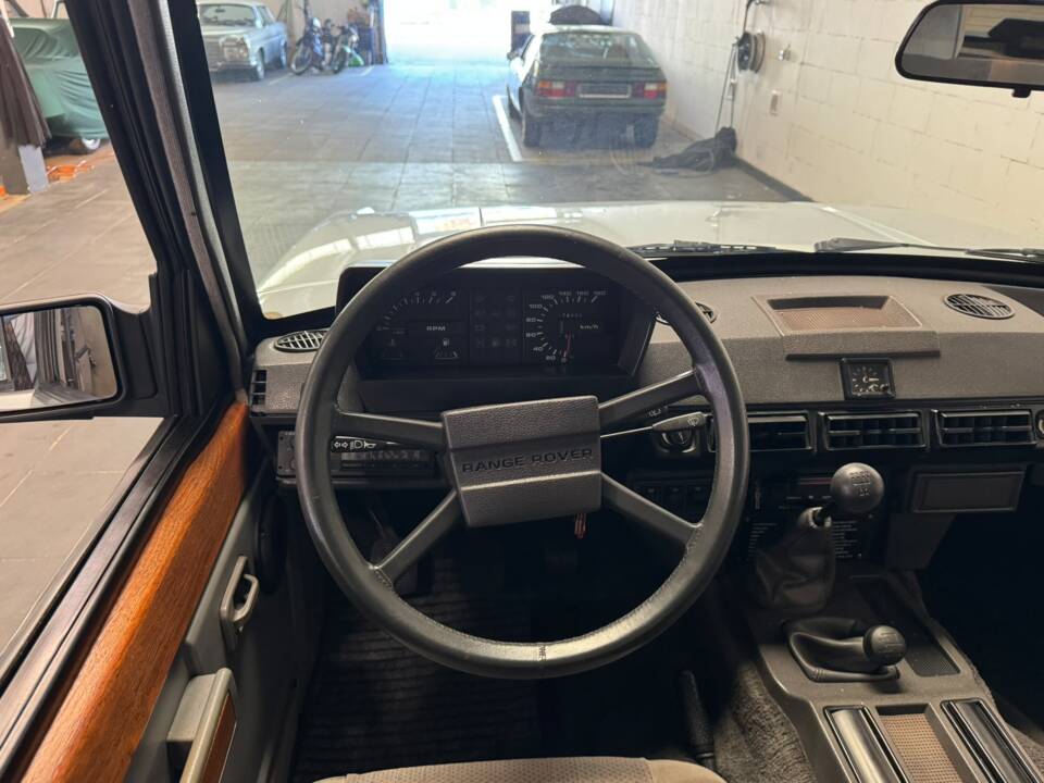 Bild 13/22 von Land Rover Range Rover Classic (1984)