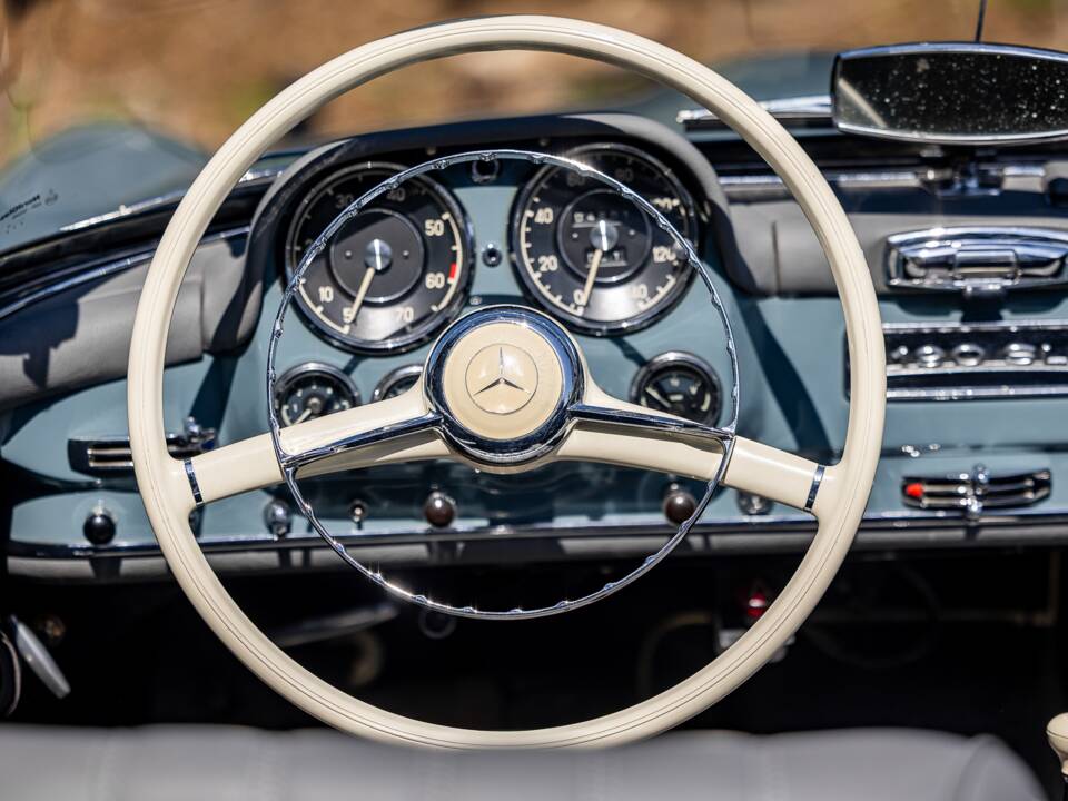 Afbeelding 43/50 van Mercedes-Benz 190 SL (1956)