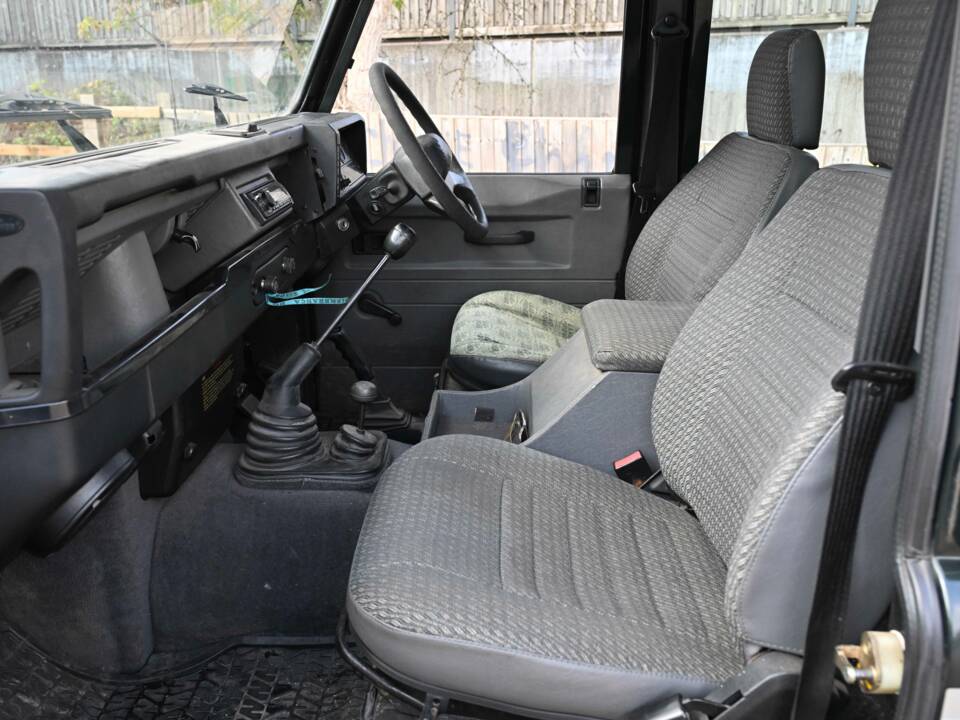 Image 34/50 of Land Rover Defender 110 300Tdi (1998)
