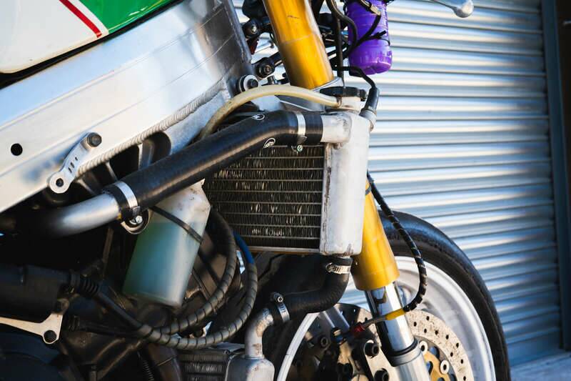 Immagine 42/50 di Honda VFR 750R RC36 (1992)