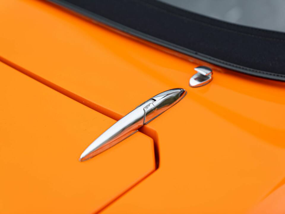 Image 43/50 of FIAT Dino 2400 Spider (1972)