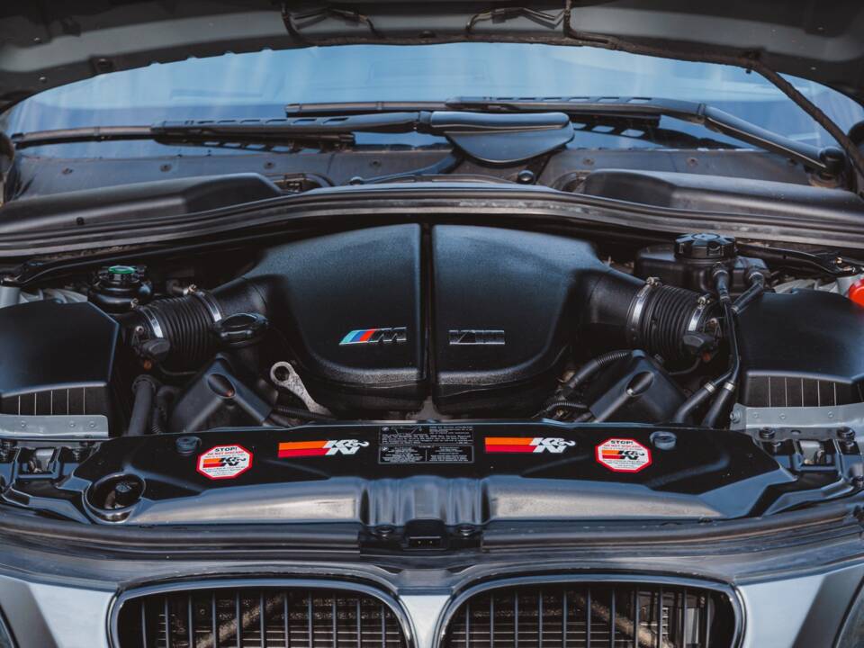 Immagine 6/35 di BMW M5 Touring (2007)