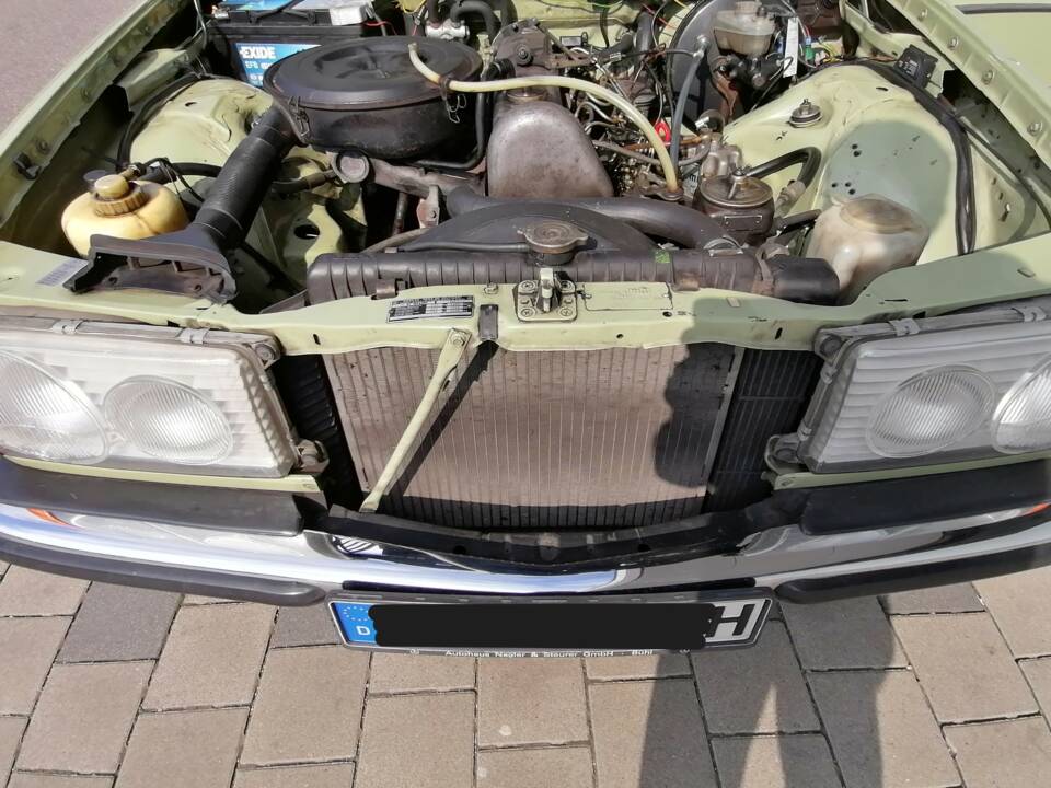 Immagine 28/55 di Mercedes-Benz 300 TD (1979)