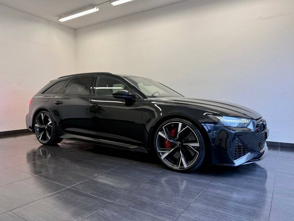 Image 1/28 de Audi RS6 Avant (2019)