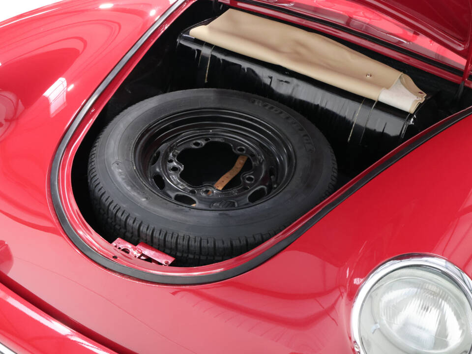 Image 27/29 of Porsche 356 B 1600 Super (1959)