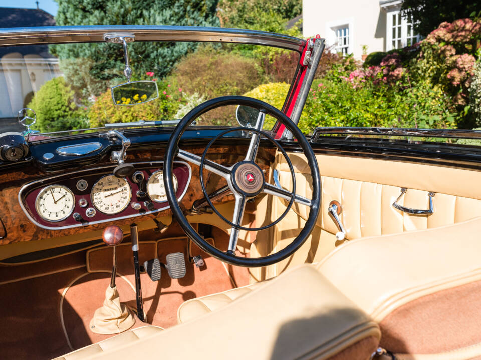 Immagine 36/66 di Mercedes-Benz 290 Cabriolet B (1935)