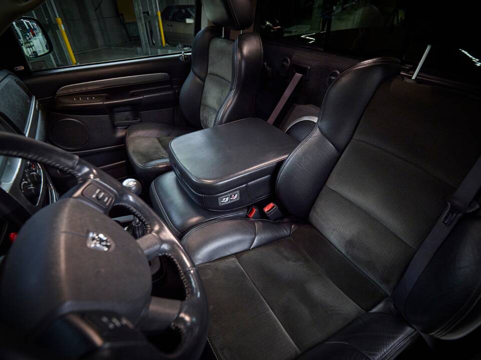 Immagine 50/100 di Dodge Ram SRT 10 (2006)