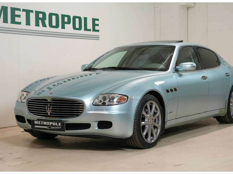 Bild 23/38 von Maserati Quattroporte 4.2 (2005)