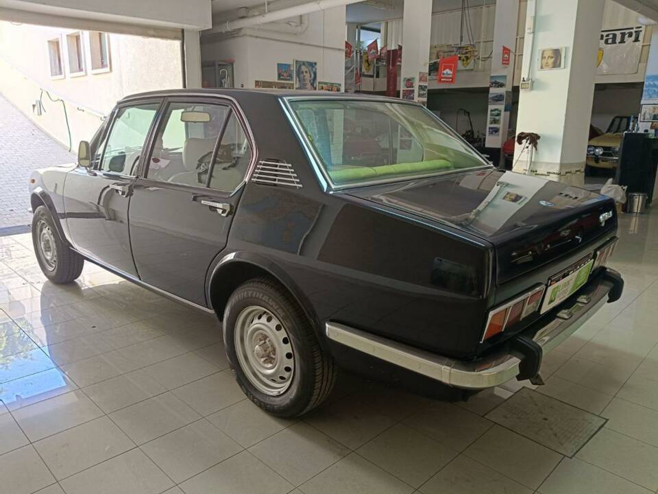 Image 28/50 de Alfa Romeo Alfetta 1.6 (1979)