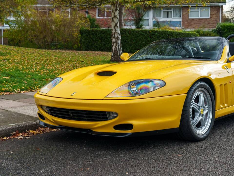 Immagine 8/30 di Ferrari 550 Barchetta (2001)