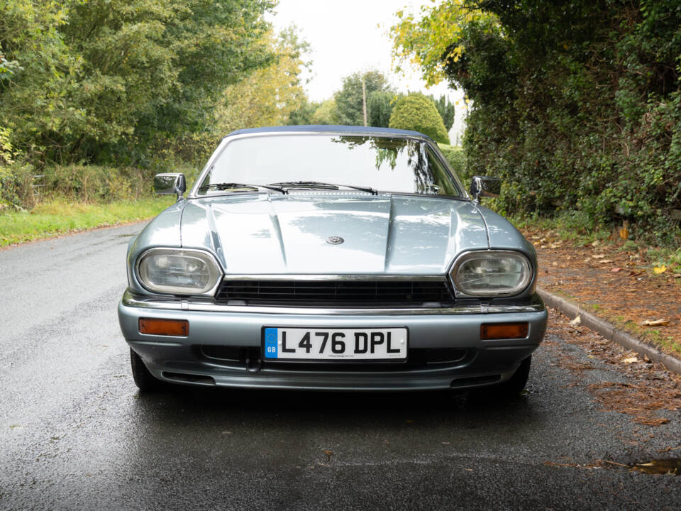 Image 2/19 de Jaguar XJS 4.0 (1994)