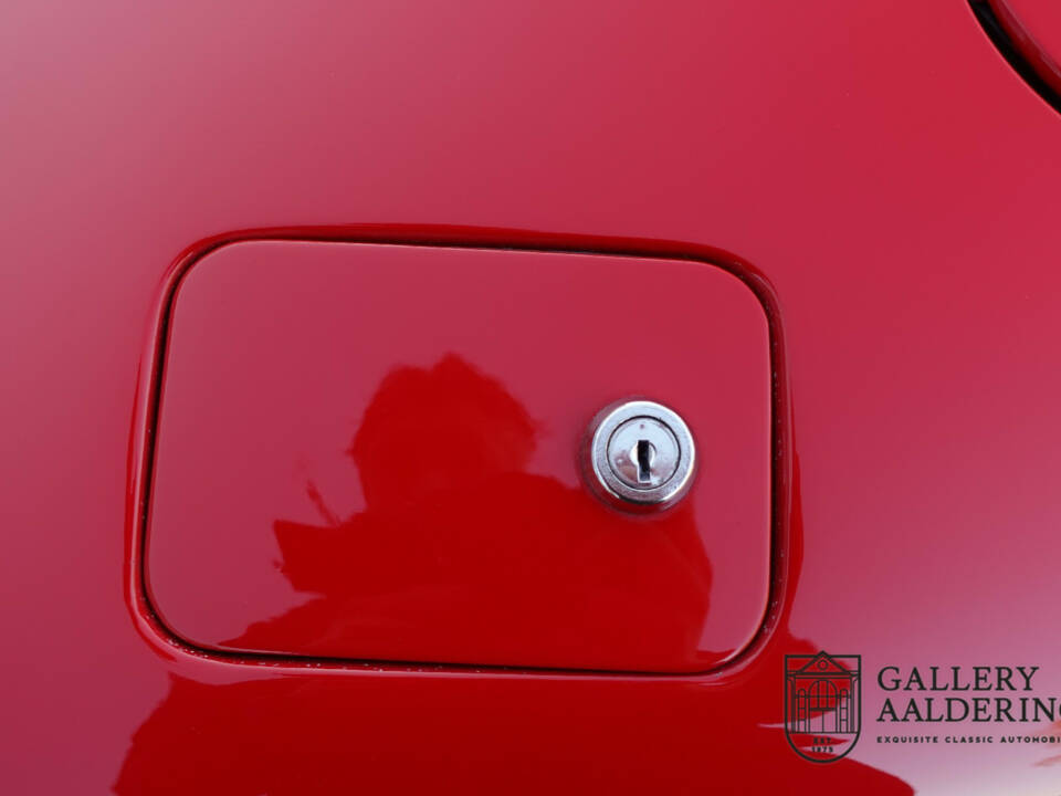 Image 39/50 of Jaguar XK 120 OTS (1954)