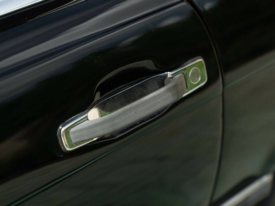 Image 27/50 of Mercedes-Benz 300 SL (1986)