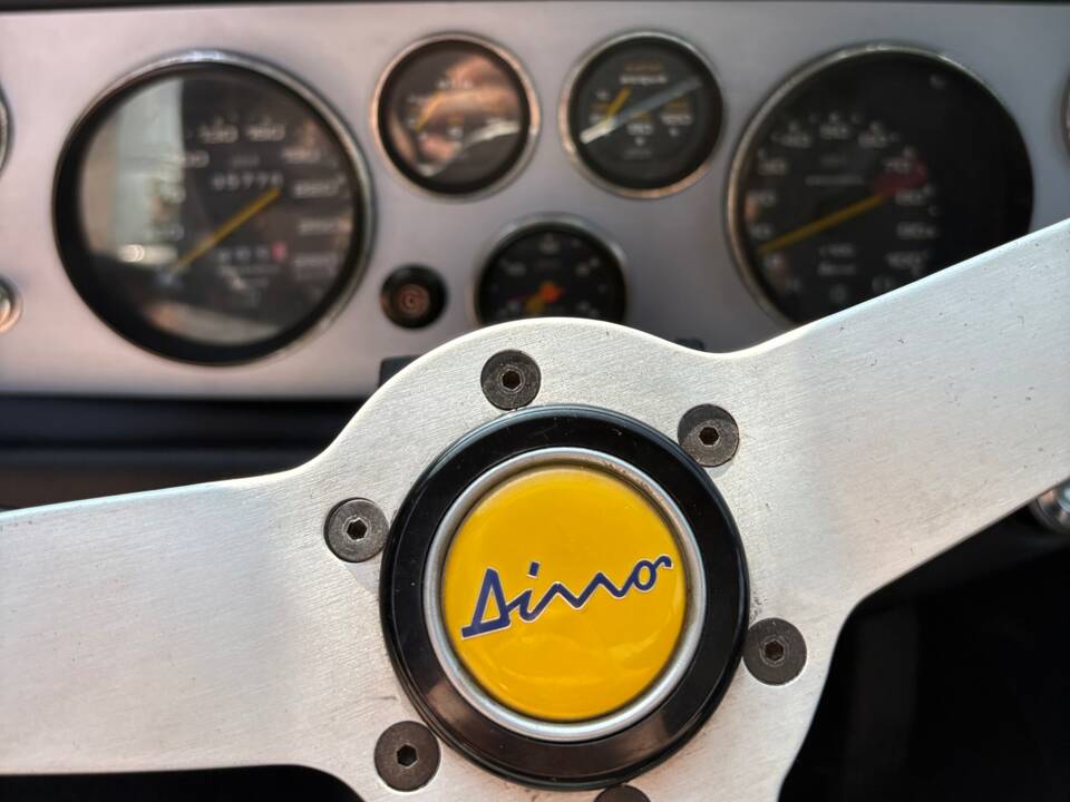 Afbeelding 11/15 van Ferrari Dino 308 GT4 (1975)