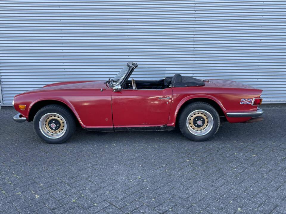 Bild 3/8 von Triumph TR 6 (1974)