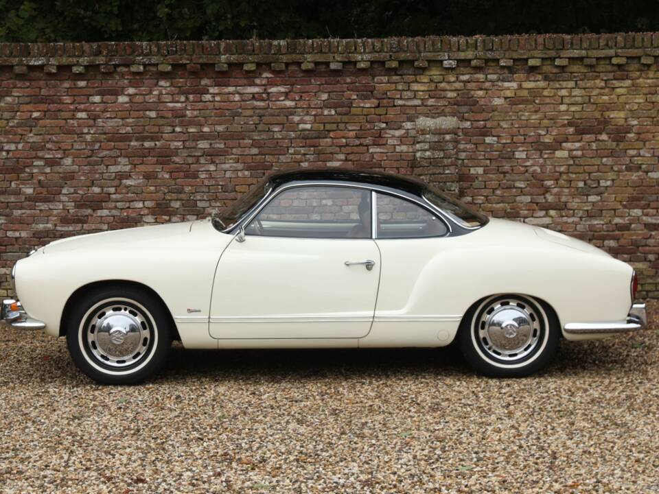 Bild 11/50 von Volkswagen Karmann Ghia 1300 (1966)