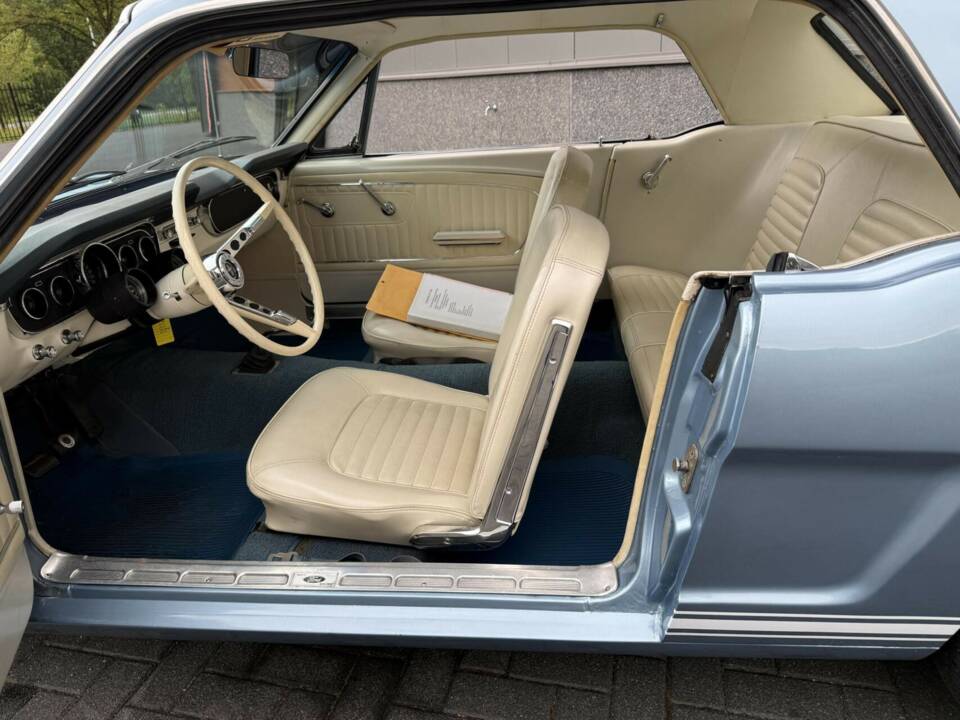 Immagine 35/50 di Ford Mustang 289 (1966)