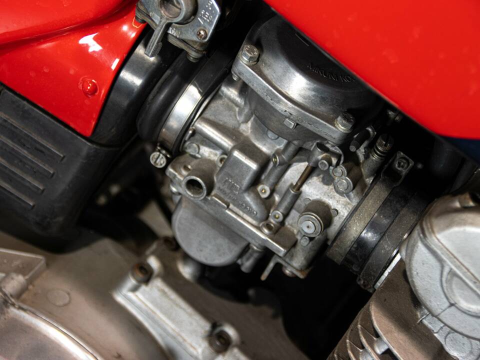 Immagine 44/50 di Yamaha DUMMY (1979)