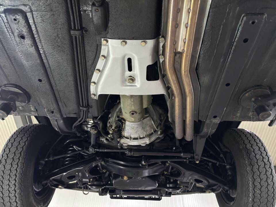 Image 26/30 of Mercedes-Benz 280 SL (1969)