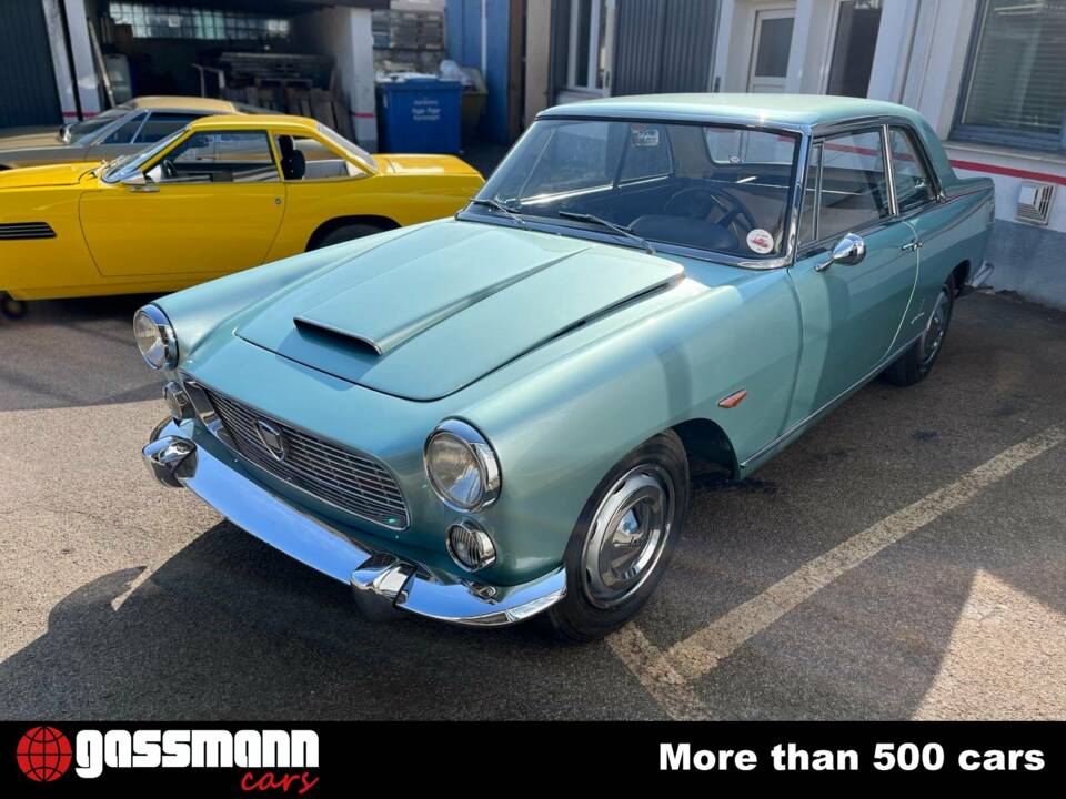 Bild 2/15 von Lancia Flaminia Coupe Pininfarina 3B (1964)
