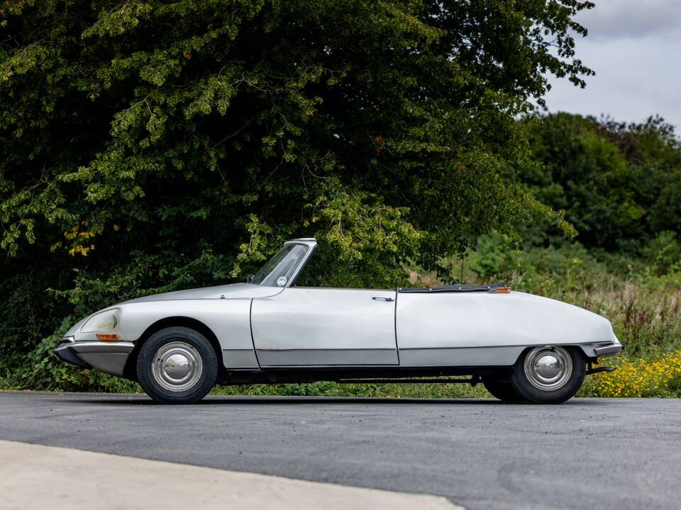 Bild 22/50 von Citroën ID 19 Usine (1967)