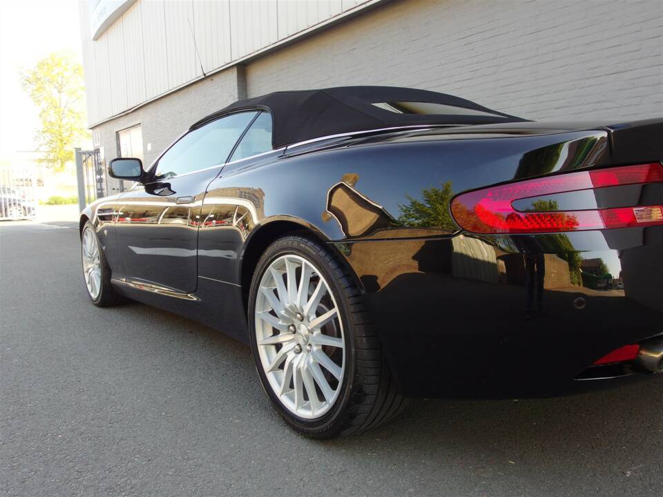 Bild 34/99 von Aston Martin DB 9 Volante (2006)