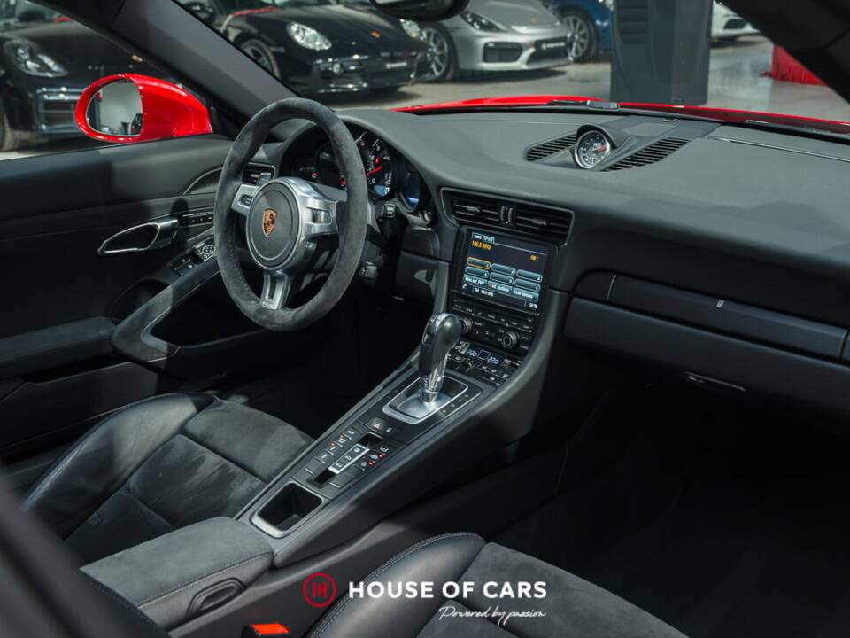 Afbeelding 17/24 van Porsche 911 Carrera 4 GTS (2015)