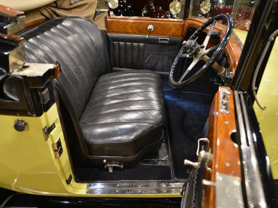 Bild 31/50 von Rolls-Royce 20 HP Doctors Coupe Convertible (1929)