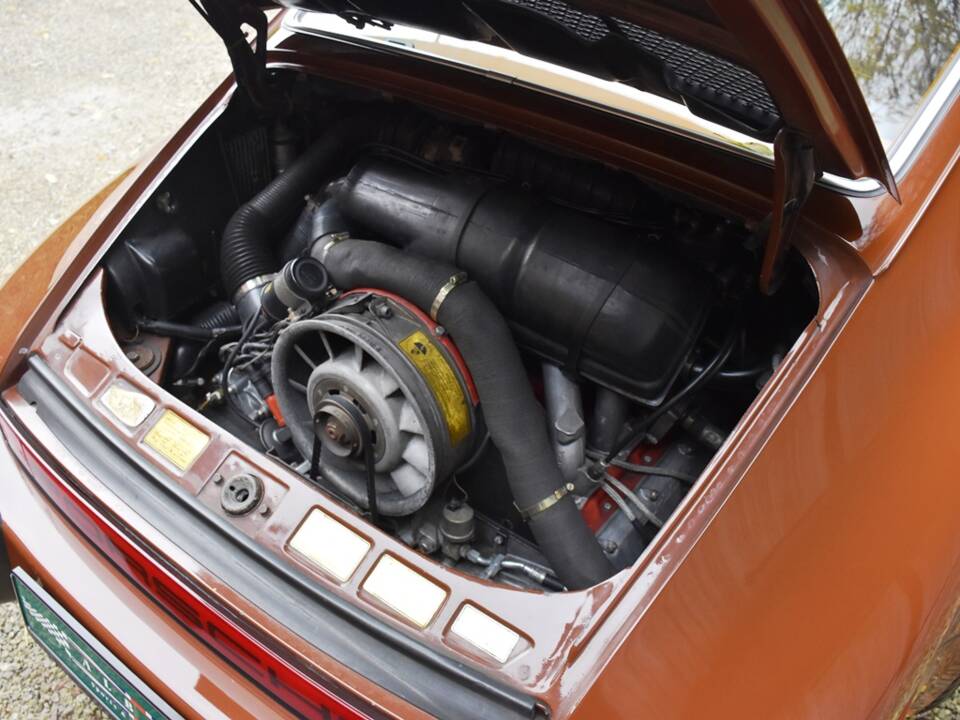 Image 32/37 de Porsche 911 Carrera 3.0 (1977)