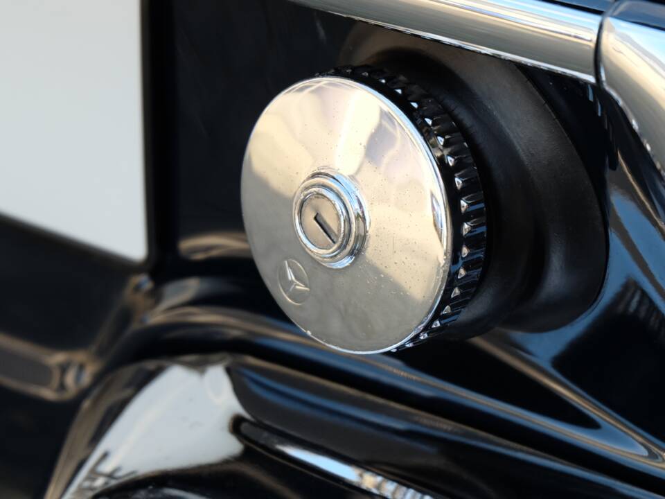 Immagine 47/66 di Mercedes-Benz 280 SL (1969)