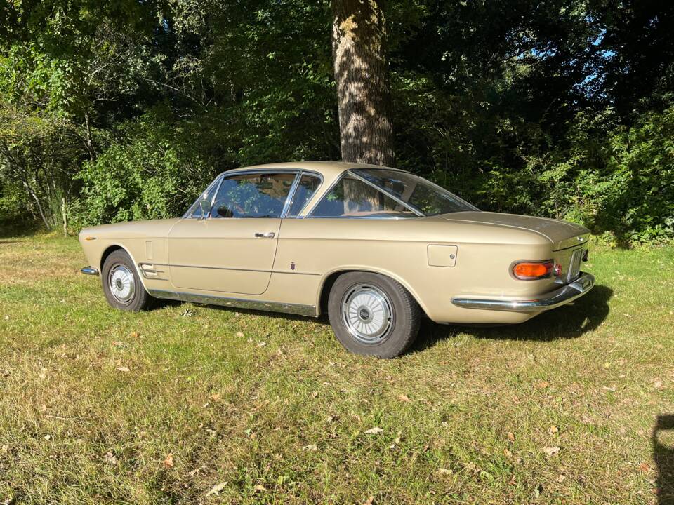 Image 24/28 of FIAT 2300 S Coupe (1965)
