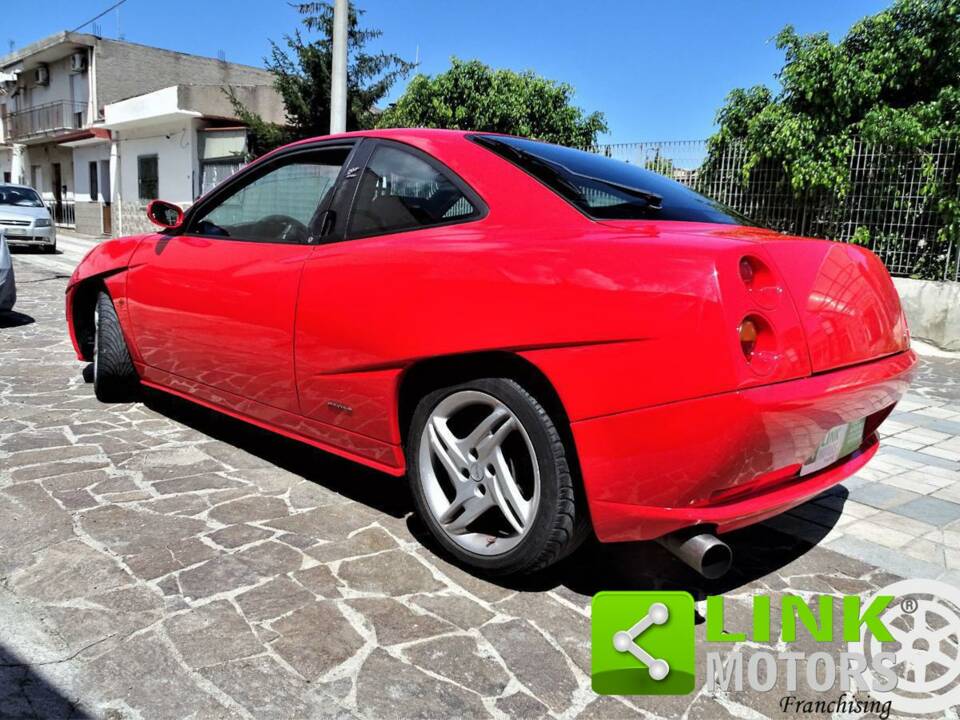 Imagen 4/10 de FIAT Coupé 2.0 20V Turbo (1999)