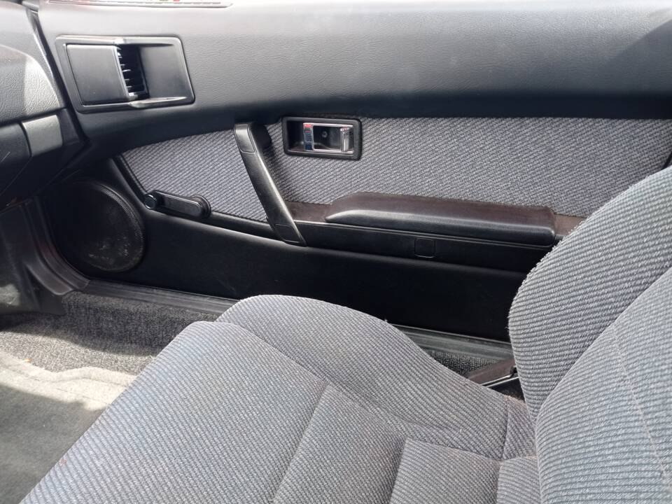 Image 13/53 of Nissan Pulsar (1989)