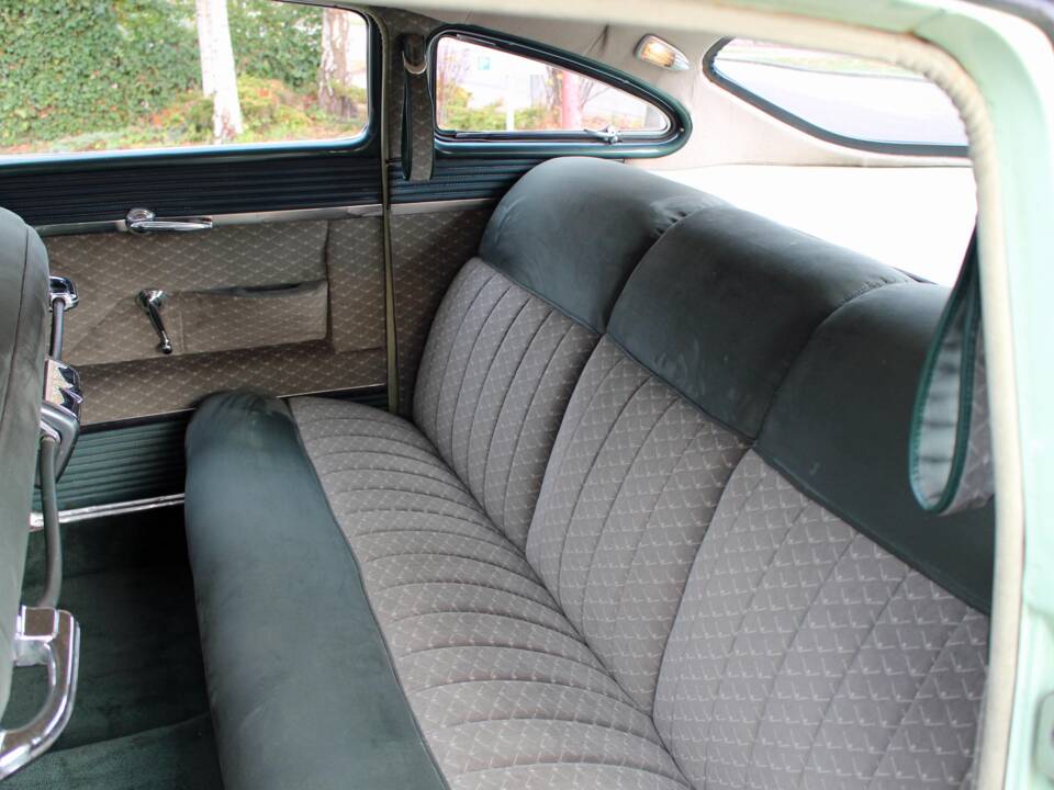 Bild 8/18 von Hudson Hornet (1953)