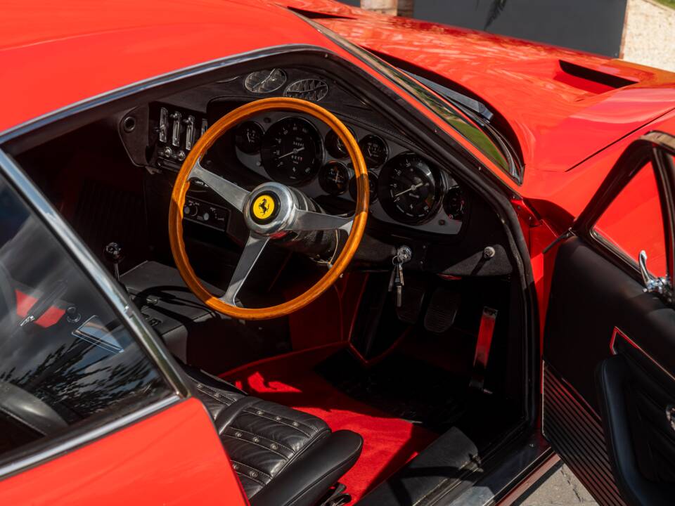 Bild 50/79 von Ferrari 365 GTB/4 Daytona (1969)