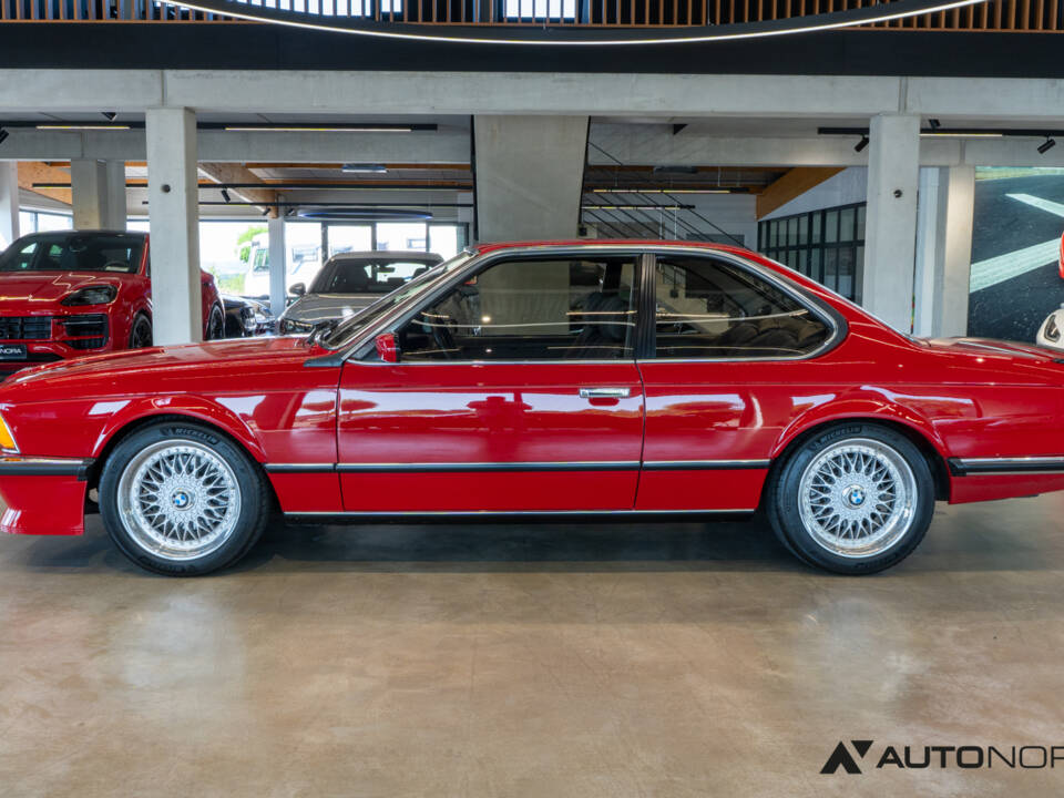 Image 7/51 of BMW M 635 CSi (1985)