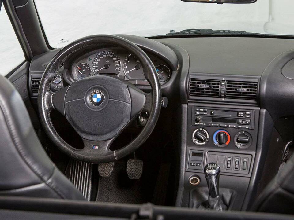 Bild 16/20 von BMW Z3 1.8 (1998)