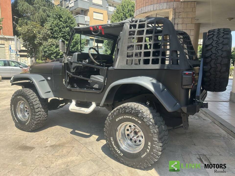 Image 3/10 of Jeep Wrangler Sport 2.5 (1996)